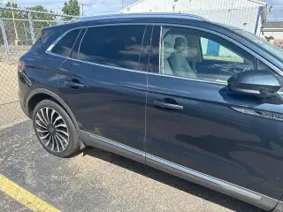 Lincoln Nautilus 2021 AWD Black Label 4p SUV