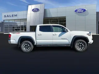 Toyota Tacoma 2017 4x4 TRD Pro 4dr Cab Doble 5.0 ft SB 6A