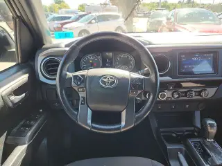 Toyota Tacoma 2017 4x4 TRD Pro 4dr Cab Doble 5.0 ft SB 6A