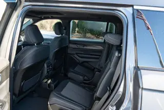 Jeep Grand Cherokee L 2025 4x2 Laredo 4p SUV