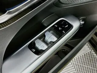 Clase C Mercedes-Benz 2025 C 300 4p Sedan
