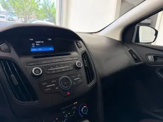 Ford Focus 2016 S 4p Sedan