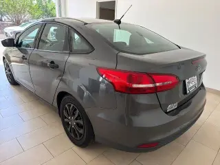 Ford Focus 2016 S 4p Sedan