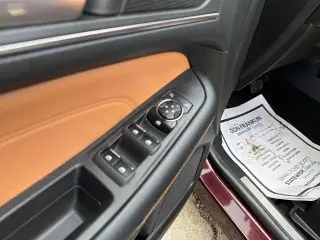 Ford Edge 2023 AWD Titanium 4dr Crossover