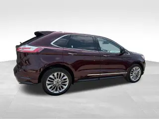Ford Edge 2023 AWD Titanium 4dr Crossover