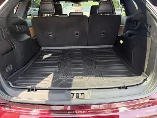 Ford Edge 2023 AWD Titanium 4dr Crossover