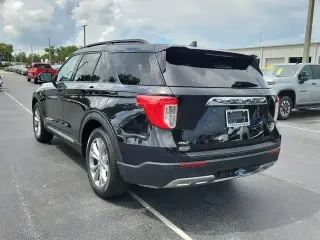 Ford Explorer 2023 XLT 4p SUV
