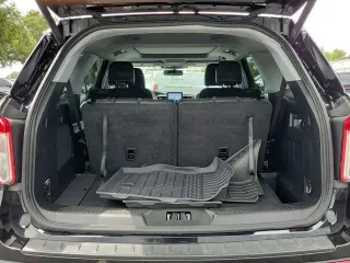Ford Explorer 2023 XLT 4p SUV