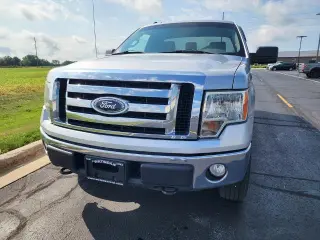 Ford F-150 2012 4x4 XLT 2p Cab Estándar Estilo Lateral 8 pies LB