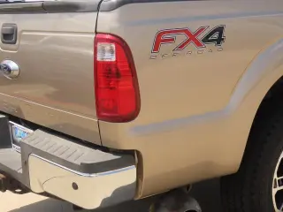 Ford F-250 Super Duty 2013 4x4 XLT 4p. Cabina de Tripulación 6.8 pies. CA Pick-up