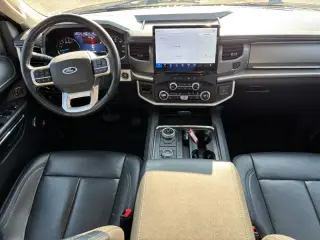 Ford Expedition 2023 4x4 XLT 4p SUV