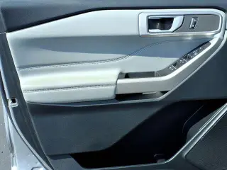 Ford Explorer 2023 AWD XLT 4p SUV