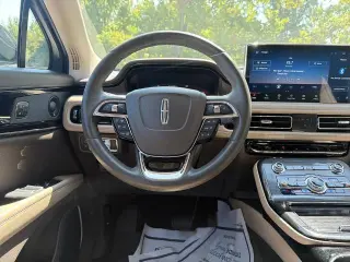 Lincoln Nautilus 2021 AWD Reserve 4p SUV