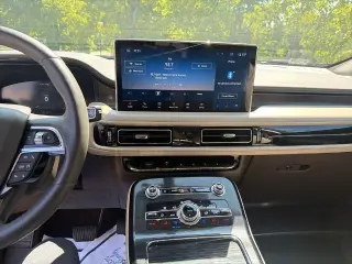 Lincoln Nautilus 2021 AWD Reserve 4p SUV