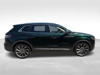 Lincoln Nautilus 2021 AWD Reserve 4p SUV