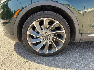 Lincoln Nautilus 2021 AWD Reserve 4p SUV