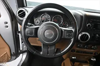 Jeep Wrangler Unlimited 2015 4x4 Rubicon 4p SUV