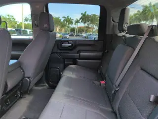 Chevrolet Silverado 2500HD 2023 4x4 Custom 4p Crew Cab SB