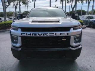 Chevrolet Silverado 2500HD 2023 4x4 Custom 4p Crew Cab SB