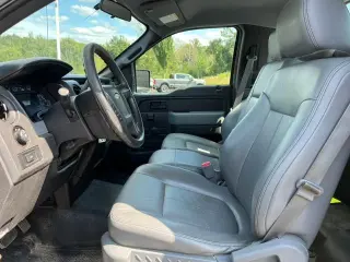 Ford F-150 2013 4x2 XL 2dr Regular Cab Styleside 6.5 pies SB