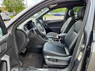 Volkswagen Tiguan 2022 AWD SE R-Line Negra 4Motion 4p SUV