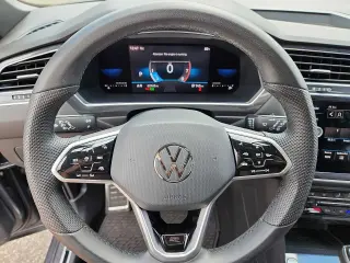 Volkswagen Tiguan 2022 AWD SE R-Line Negra 4Motion 4p SUV