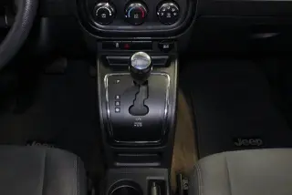 Jeep Compass 2015 4x4 Sport 4p SUV