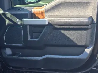 Ford F-150 2018 4x4 Lariat 4p SuperCrew 5.5 ft. SB