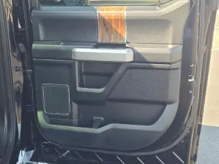 Ford F-150 2018 4x4 Lariat 4p SuperCrew 5.5 ft. SB