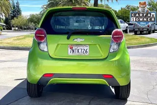 Chevrolet Spark 2015 1LT CVT 4p Hatchback