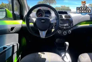 Chevrolet Spark 2015 1LT CVT 4p Hatchback