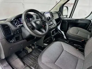 Ram ProMaster 2024 Tradesman 2500 159 WB 3dr High Roof Cargo Van sin asiento para pasajeros