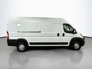 Ram ProMaster 2024 Tradesman 2500 159 WB 3dr High Roof Cargo Van sin asiento para pasajeros
