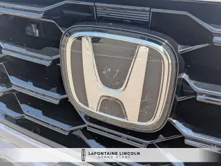 Honda Pilot 2025 AWD Touring 4p SUV