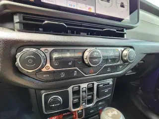 Jeep Wrangler 2026 4x4 Sport 4p SUV