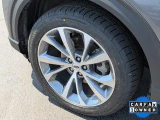 Ford Explorer 2025 AWD Platinum 4p SUV