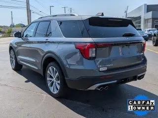 Ford Explorer 2025 AWD Platinum 4p SUV