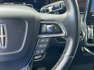 Lincoln Navigator 2023 4x4 Black Label 4p SUV