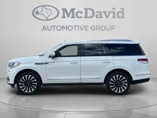Lincoln Navigator 2023 4x4 Black Label 4p SUV