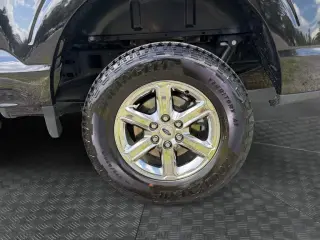 Ford F-150 2025 4x4 XLT 4p SuperCrew 5.5 ft. SB