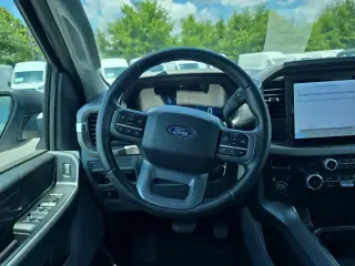 Ford F-150 2025 4x4 XLT 4p SuperCrew 5.5 ft. SB