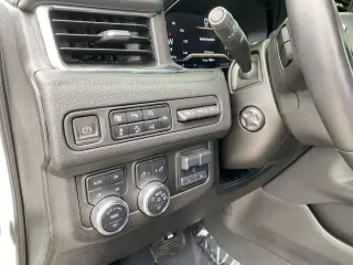 2023 GMC Yukon XL