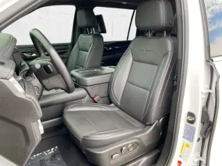 2023 GMC Yukon XL