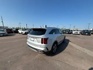 2023 Kia Sorento Plug-In Hybrid