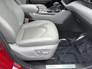 2020 Toyota Highlander Hybrid