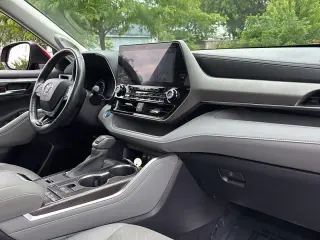2020 Toyota Highlander Hybrid