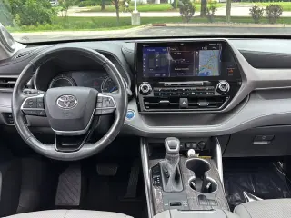 2020 Toyota Highlander Hybrid