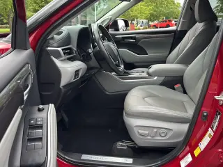 2020 Toyota Highlander Hybrid