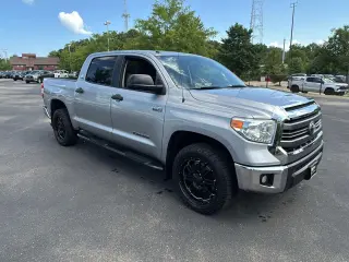 2014 Toyota Tundra Truck