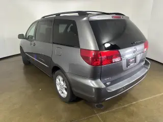 2005 Toyota Sienna